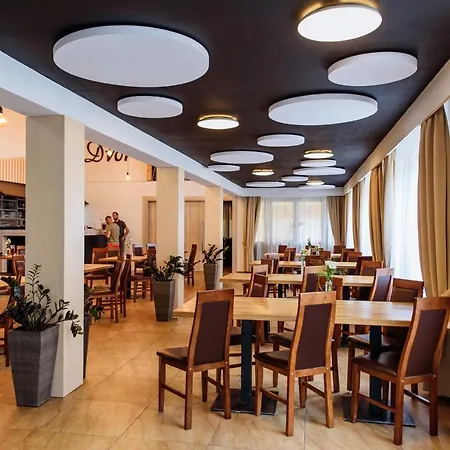 Turciansky Dvor 3* مارتون