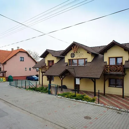 Turciansky Dvor Pensionat 3*