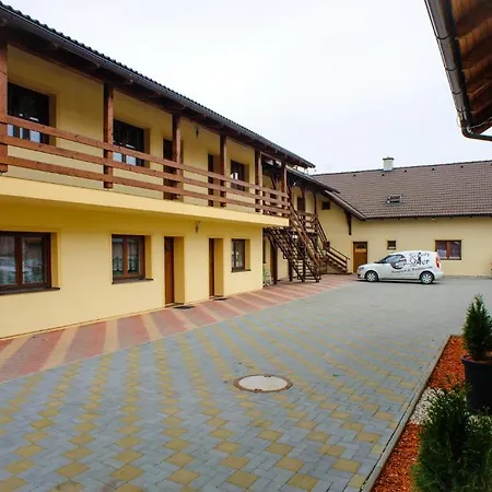 Turciansky Dvor بيت ضيافة 3*